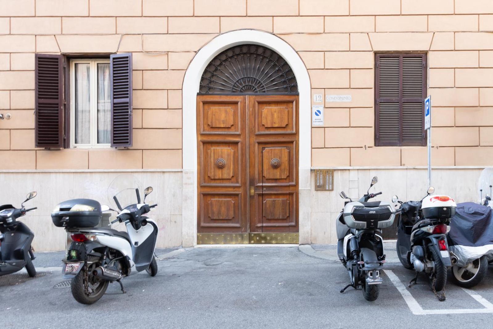 Apartamento Cozy Saint John Roma